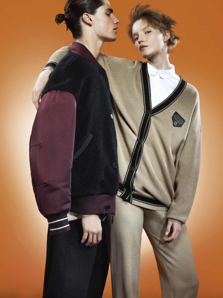 Armani Exchange Чиме Може Да Се Похвали