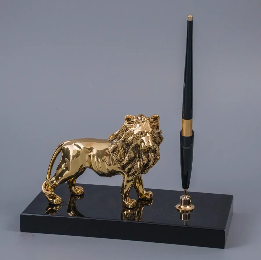 Луксузан поклон за празнике