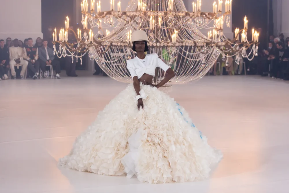 Бренд Одеће Off White Јединствена Визија