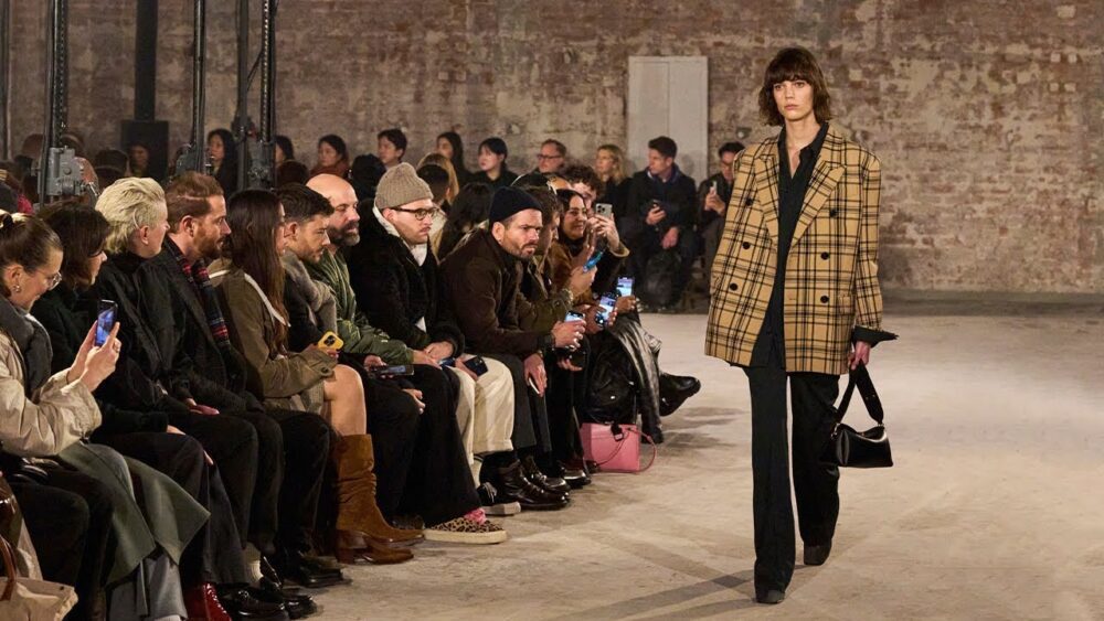 Нова колекција Ami Paris јесен зима 2025