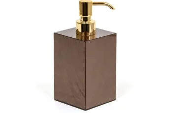 Pinetti Италијанска уметност природне коже у модерном издању