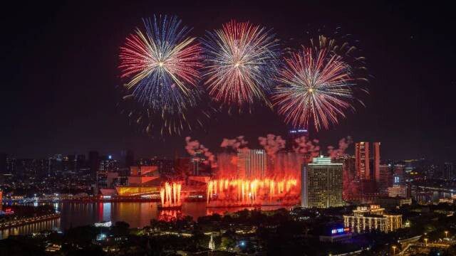 Guangzhou За Нову годину Blog1