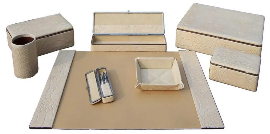 Оригинални сет за радни сто