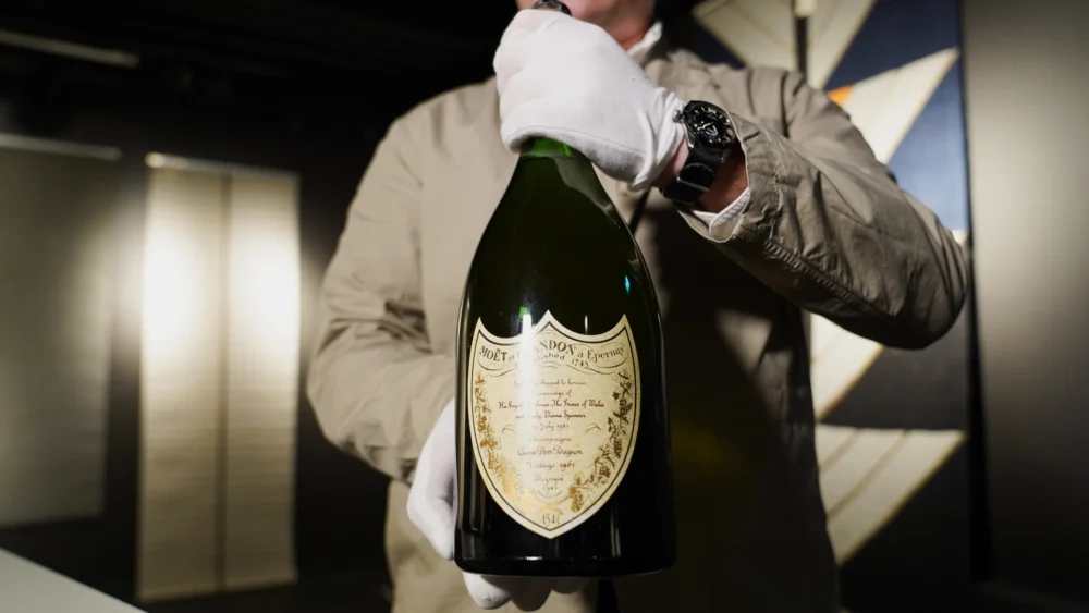 Dom Pérignon Charles & Diana 1961 – краљевска боца, култна берба