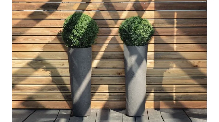 Престижне саксије за башту