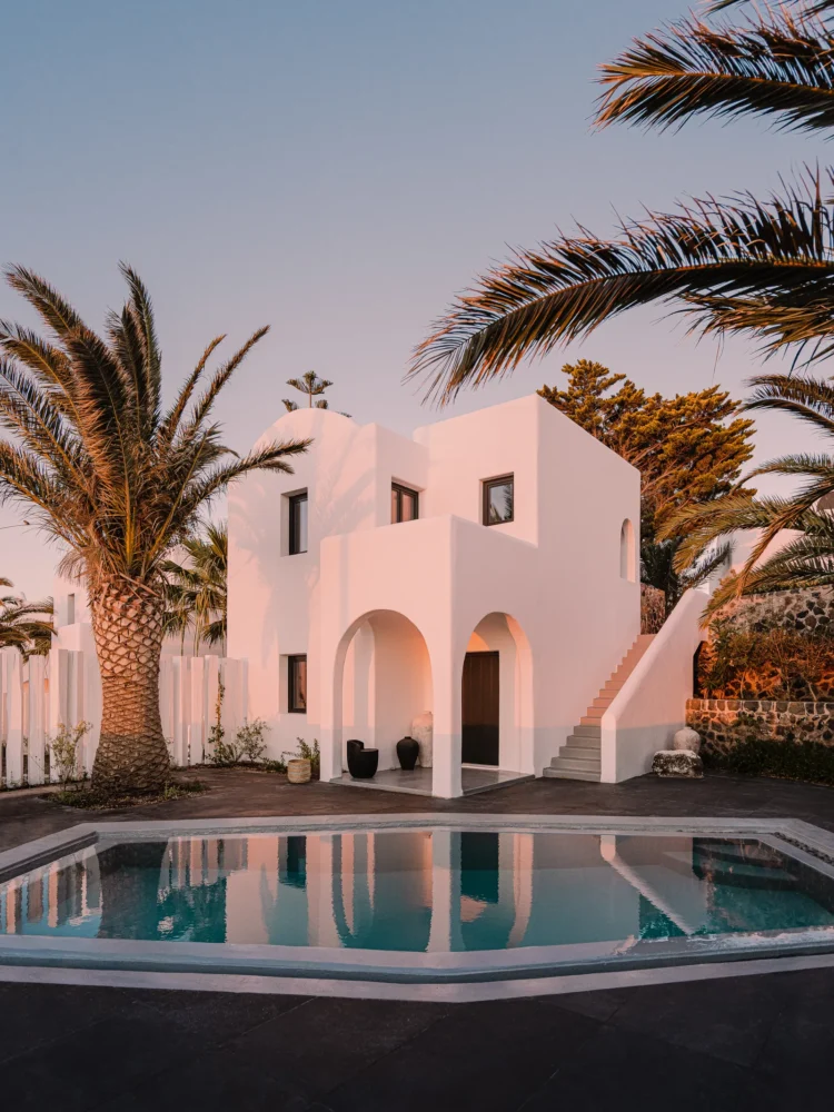 Хотел Nobu Hotel Santorini